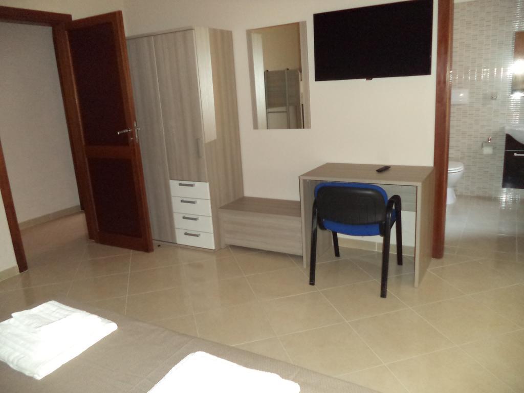 B&B Salento Сан-Чезарио-ди-Лечче Номер фото